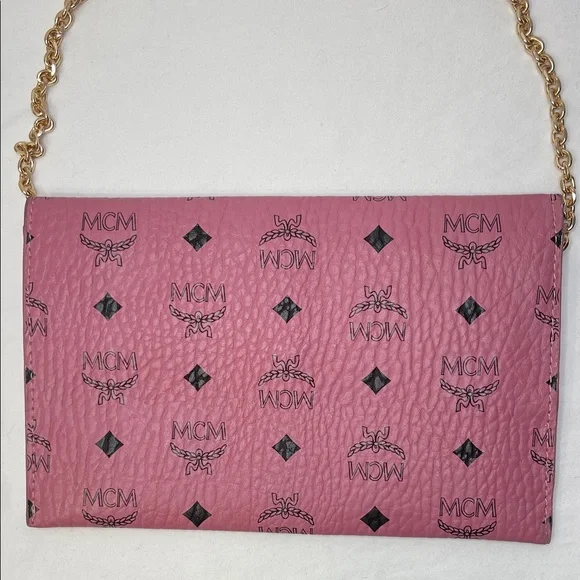 MCM Pink Envelope Clutch with Unbranded Gold Chain - Picture 2 of 9